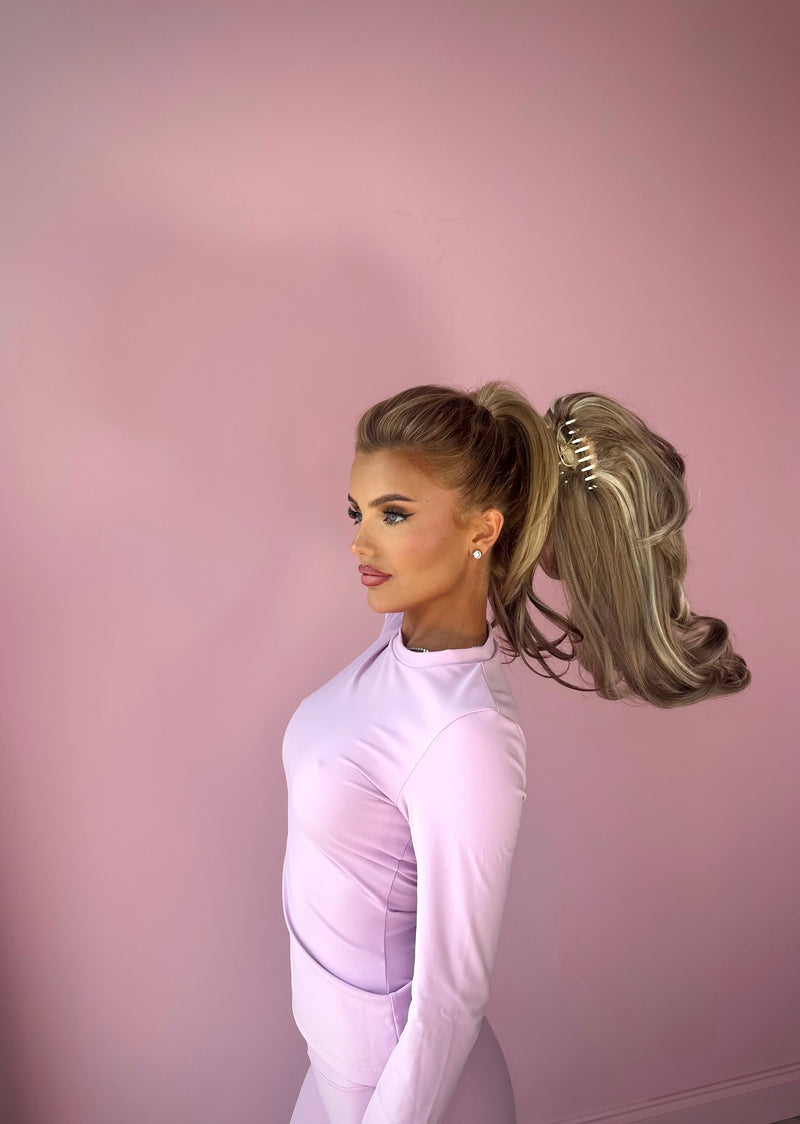 Belle 18" Clip-in Curly Ponytail