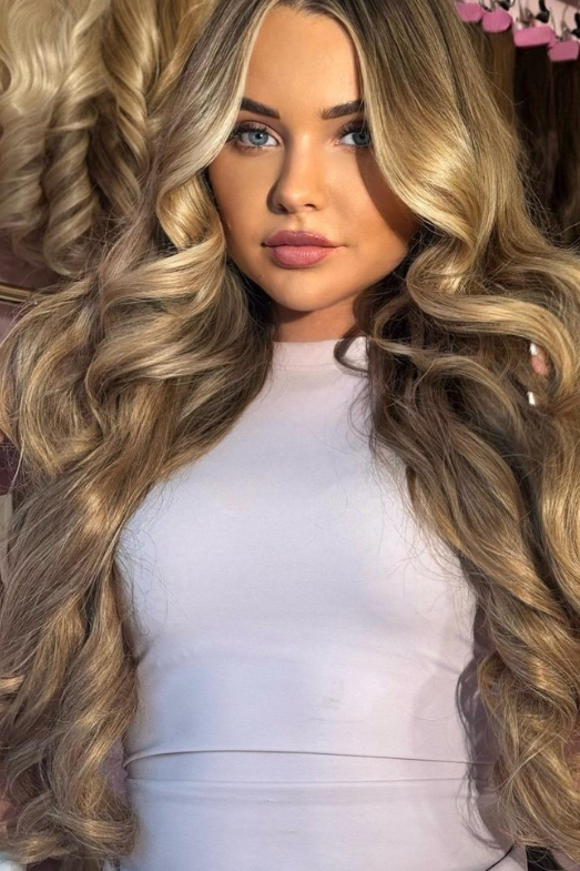 RiRi Deluxe 20" Synthetic Curly Clip-In Hair Extensions