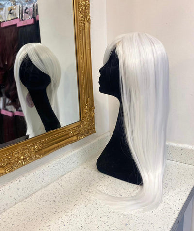 White Synthetic 'Kim' Wigs